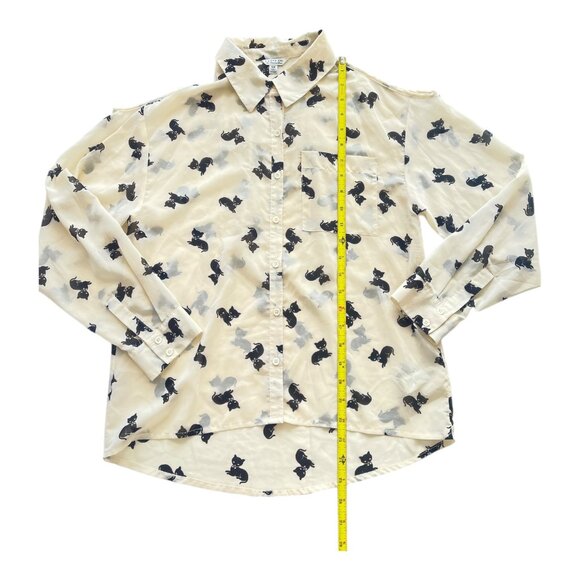 I love H81 Kitten Print blouse Women's Size S/P cream & black cat button down - Picture 4 of 10